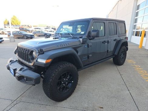 Used 2025 Jeep Wrangler Unlimited Sport S 4xe image 4