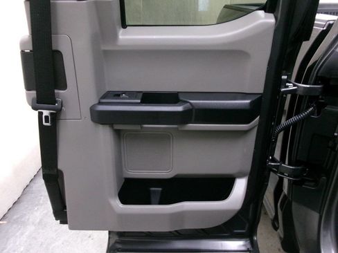 Used 2020 Ford F150 XL w/ Equipment Group 101A Mid image 25