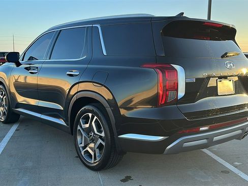 Used 2023 Hyundai Palisade Limited image 11
