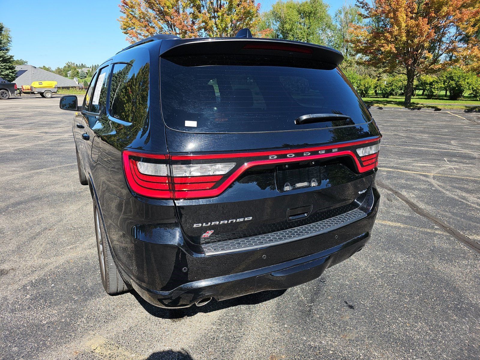 Used 2025 Dodge Durango GT AWD/4WD image 3