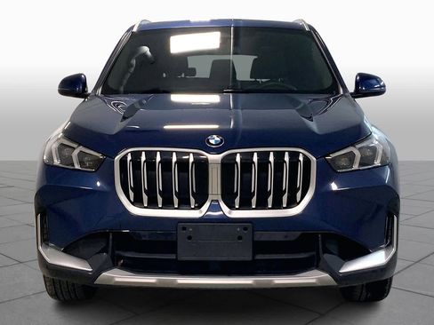 Used 2025 BMW X1 xDrive28i image 4