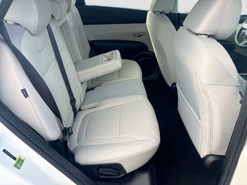 New 2026 Hyundai Tucson SE image 25