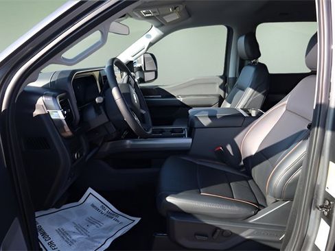 New 2026 Ford F350 Lariat w/ Black Appearance Package image 5