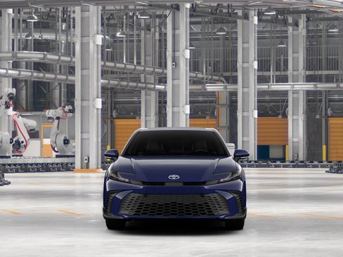 New 2026 Toyota Camry SE w/ Multimedia Upgrade Package FWD image 17