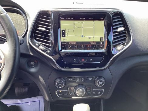 Used 2020 Jeep Cherokee High Altitude image 17