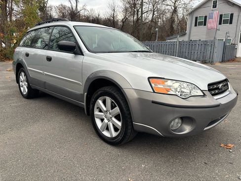 Used 2007 Subaru Outback 2.5i image 3