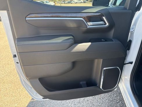 New 2026 GMC Sierra 1500 Elevation image 20