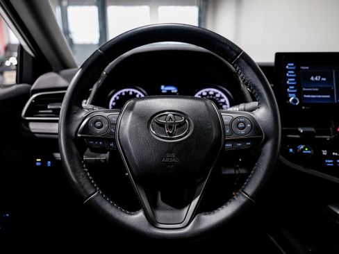 Used 2024 Toyota Camry SE FWD image 10