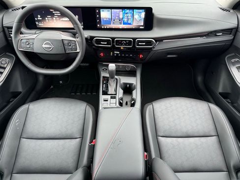 New 2026 Nissan Sentra SR image 17