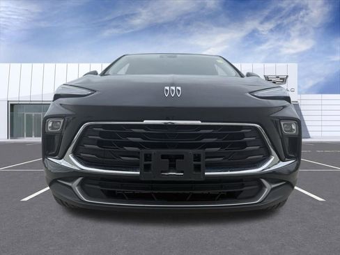 Used 2025 Buick Encore GX Preferred AWD/4WD image 7