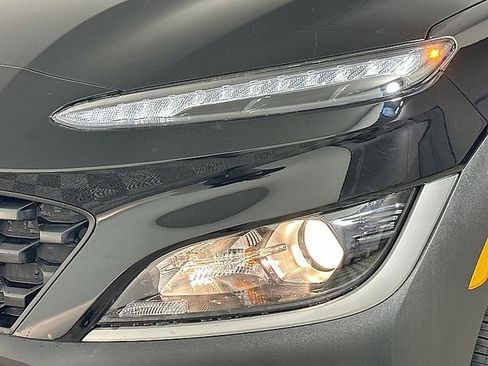 Used 2023 Hyundai Kona SEL AWD/4WD image 24