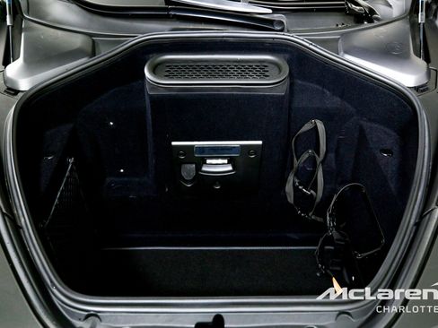 New 2025 McLaren 750S image 17