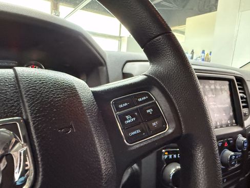 Used 2019 RAM 1500 Express w/ Wheel & Sound Group AWD/4WD image 14