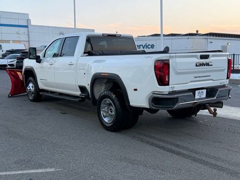 Used 2021 GMC Sierra 3500 SLE w/ SLE Convenience Package image 11