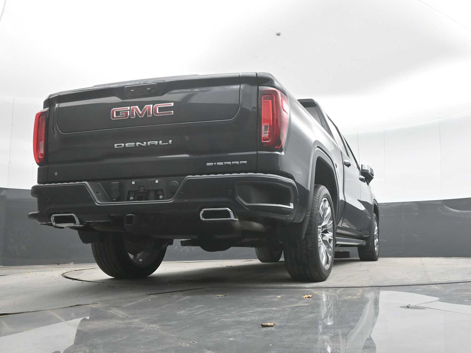 Used 2023 GMC Sierra 1500 Denali w/ Denali Reserve Package AWD/4WD image 33