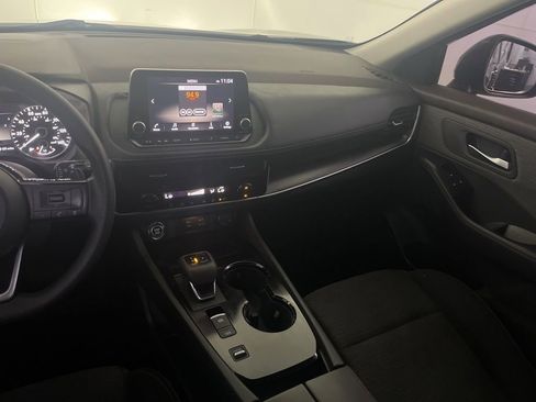 Used 2022 Nissan Rogue SV FWD image 33
