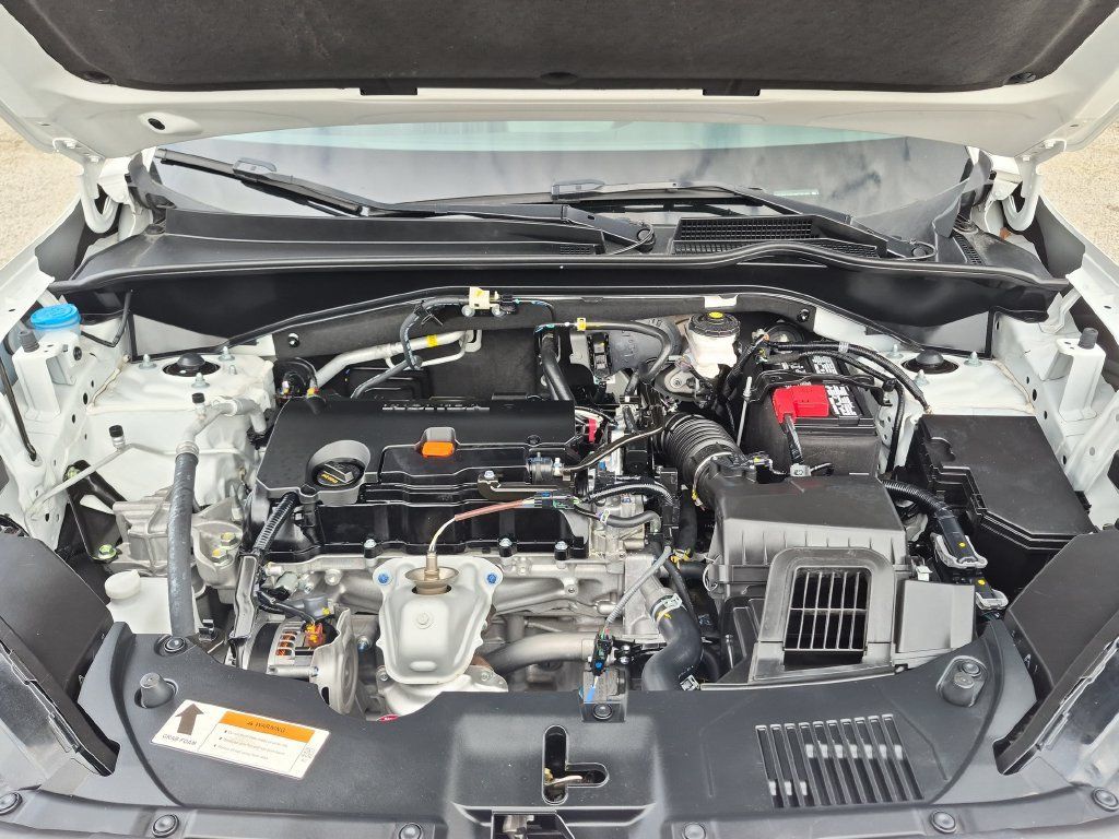 Used 2024 Honda HR-V Sport image 32