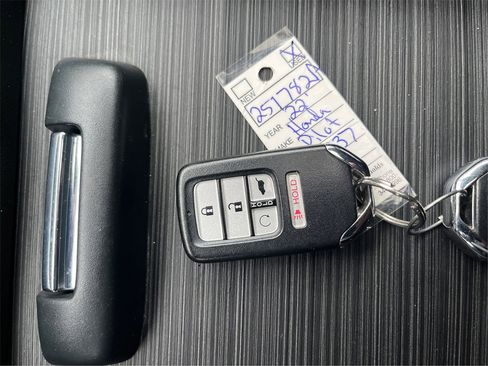 Certified 2022 Honda Pilot TrailSport image 37