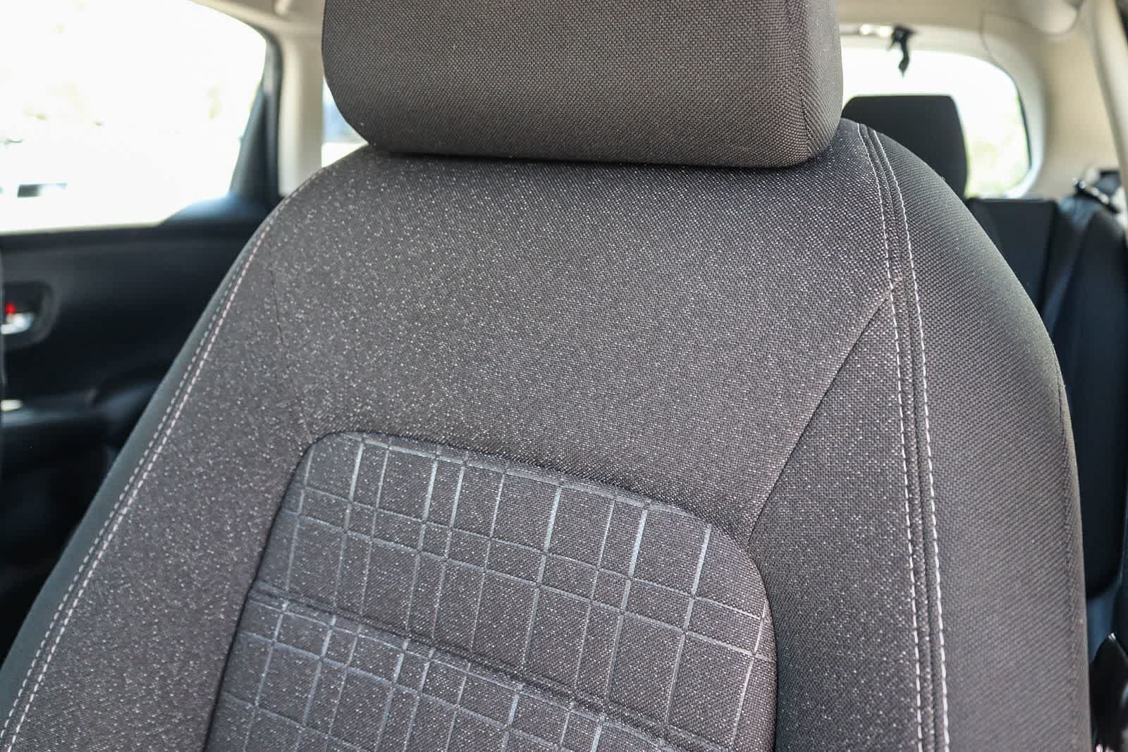 Used 2024 Honda HR-V LX image 27