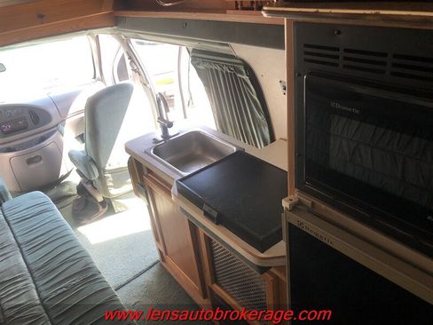 Used 1997 Ford E-250 and Econoline 250 Heavy-Duty Extended RWD image 21