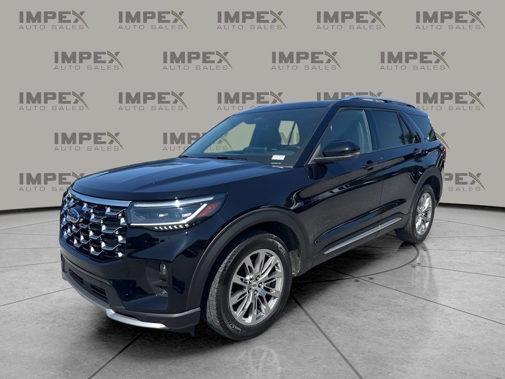 Used 2025 Ford Explorer Platinum AWD/4WD image 1