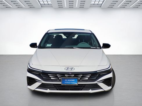 Certified 2026 Hyundai Elantra SEL Sport Premium FWD image 2