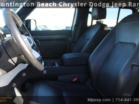 Used 2023 Land Rover Defender 110 SE image 35