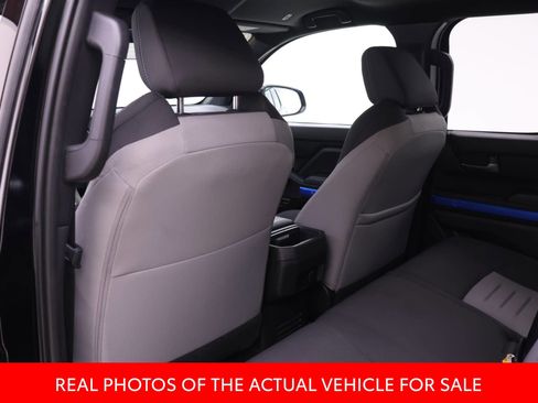 Certified 2025 Toyota Tacoma TRD Off-Road image 11