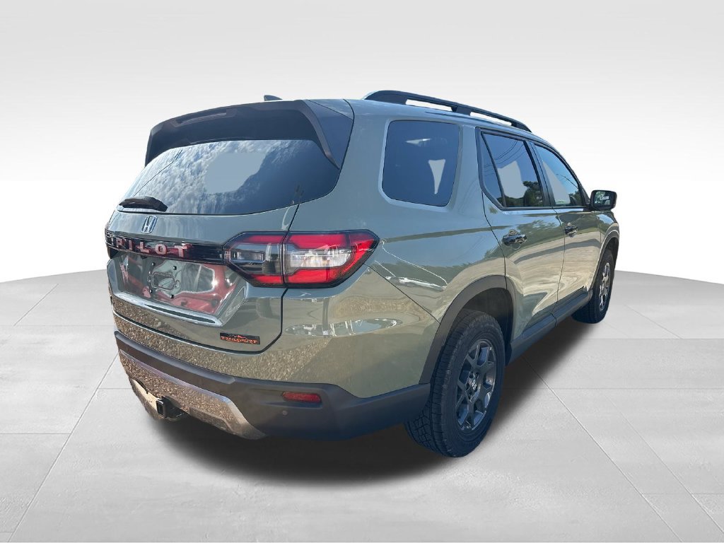 New 2026 Honda Pilot TrailSport image 5