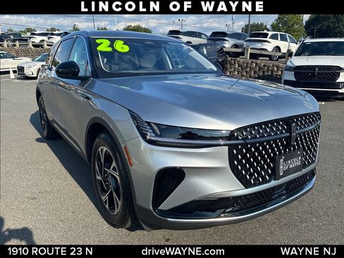 Certified 2026 Lincoln Nautilus Premier w/ Equipment Group 102A AWD/4WD image 32