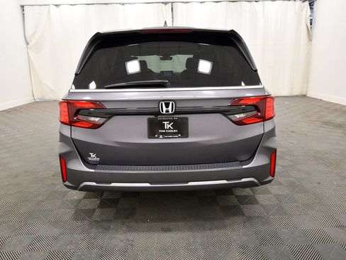 Certified 2025 Honda Odyssey EX-L image 6