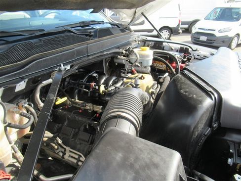 Used 2022 RAM 3500 Tradesman w/ Chrome Appearance Group image 27