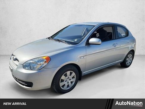 Used 2010 Hyundai Accent GS w/ Premium Pkg 3 image 1