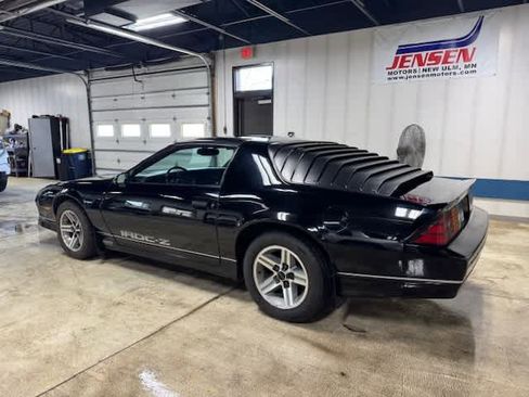 Used 1987 Chevrolet Camaro LT image 5