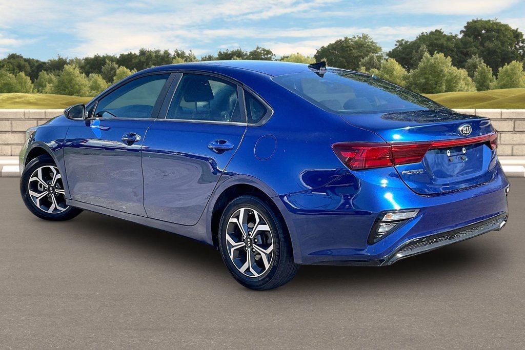 Used 2019 Kia Forte LXS FWD image 10