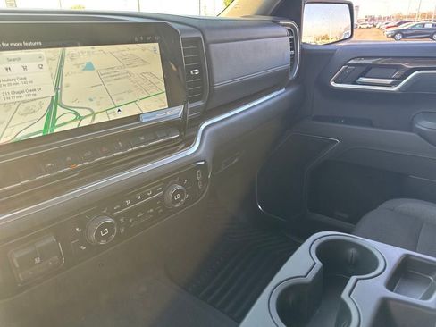 Used 2026 Chevrolet Silverado 1500 RST AWD/4WD image 19
