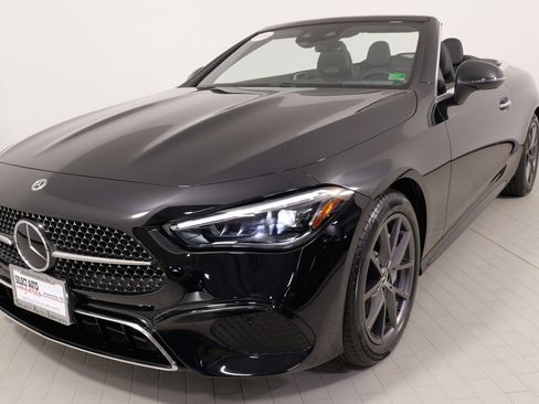 Used 2024 Mercedes-Benz CLE 300 4MATIC Cabriolet image 5