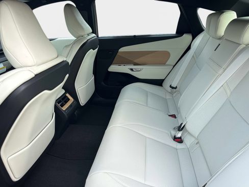 New 2026 Lexus ES 350e FWD image 12