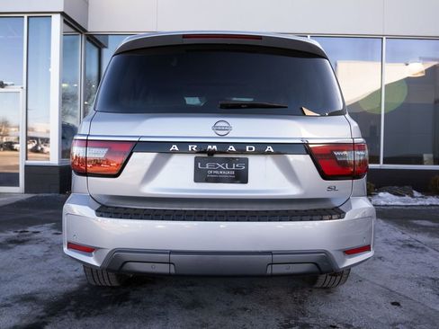 Used 2021 Nissan Armada SL w/ Captain's Chairs Package image 8