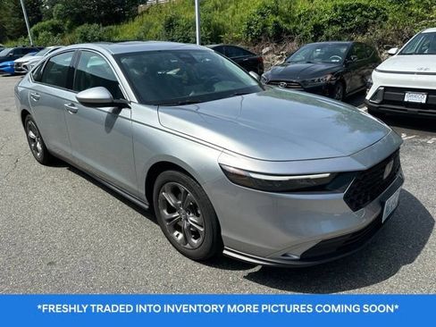 Used 2024 Honda Accord EX image 1
