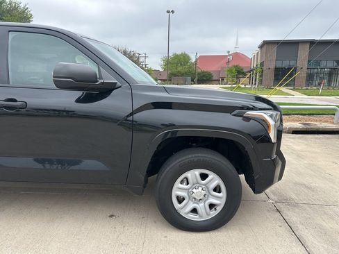 Used 2023 Toyota Tundra SR w/ SR Tow Package AWD/4WD image 7