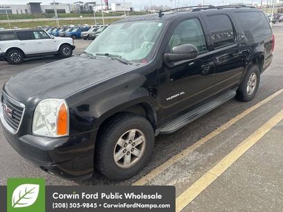 Used 2013 GMC Yukon XL SLT w/ SLT-2 Equipment Package