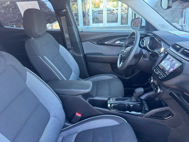 Used 2023 Chevrolet TrailBlazer LT w/ Convenience Package FWD image 27