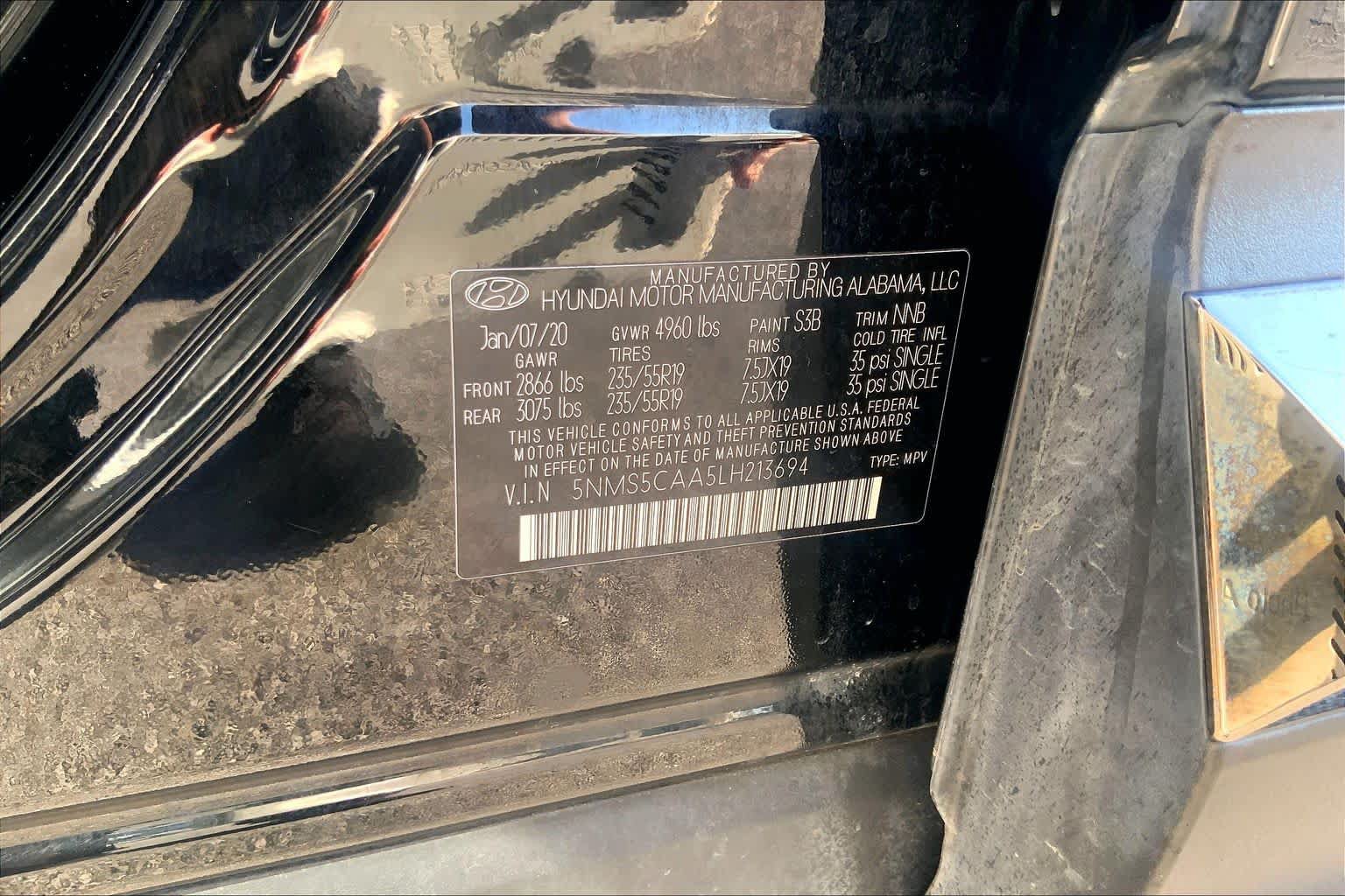 Used 2020 Hyundai Santa Fe Limited AWD/4WD image 32