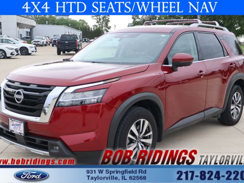 Used 2023 Nissan Pathfinder SL AWD/4WD image 1