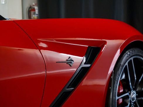 Used 2014 Chevrolet Corvette Stingray Coupe image 60