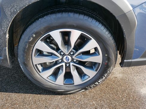 Certified 2023 Subaru Outback Limited image 15