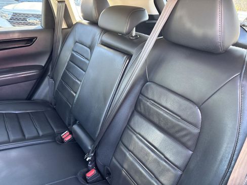 Used 2023 Honda CR-V EX-L image 18