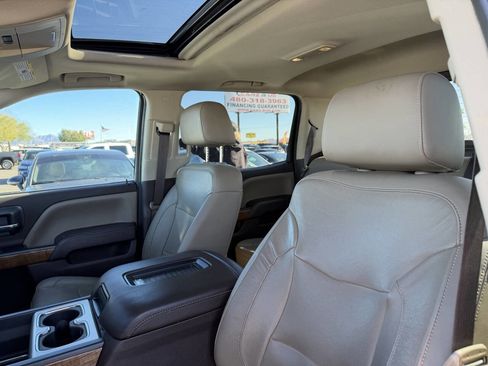 Used 2018 GMC Sierra 1500 SLT image 25