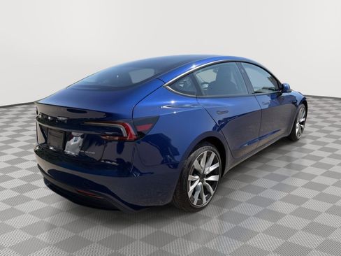 Used 2025 Tesla Model 3 Long Range AWD/4WD image 8